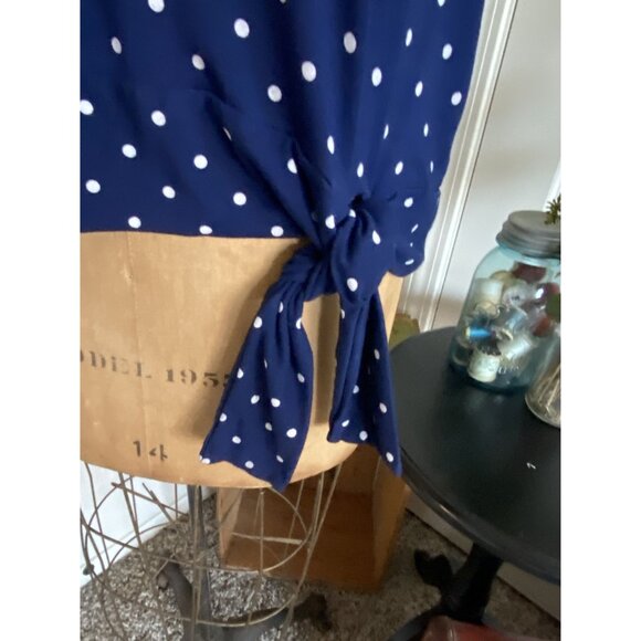TALBOTS Navy Blue White Polka Dots Short Sleeve Bottom Hem Tie Top XL - Picture 4 of 9